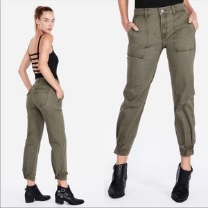 Express high waisted straight cropped cinched hem utility pant in olive green